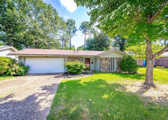 Property at 51 Warwick Rd, Little Rock, AR, 3 beds, 2 baths