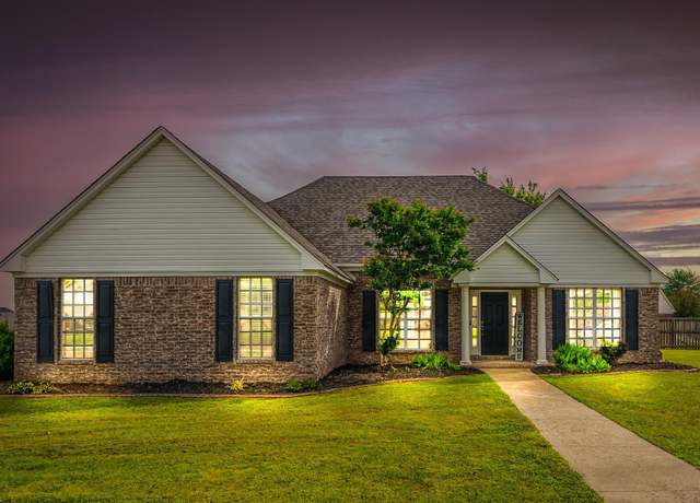 Property at 2340 Morning Glory, Conway, AR 72034, 3 beds, 2 baths