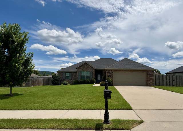 Property at 469 La Riata St, Farmington, AR, 4 beds, 2 baths