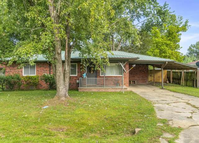 Property at 806 Walker St, Bald Knob, AR 72010, 3 beds, 1 bath