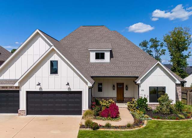 Property at 202 Falstone Cv, Little Rock, AR 72223, 5 beds, 4 baths