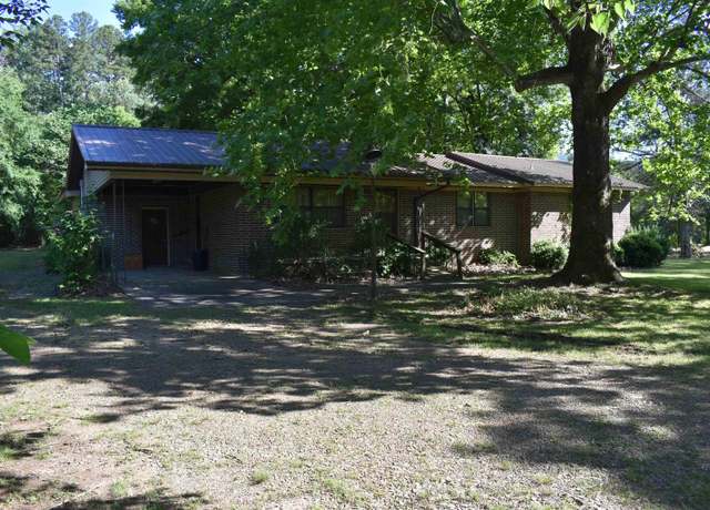 Property at 26723 Highway 80, Danville, AR 72833, 3 beds, 2 baths