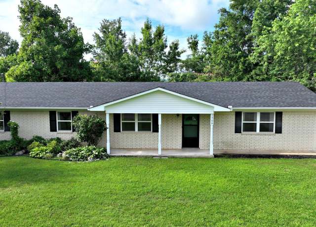 Property at 1900 Church Ave, Mena, AR 71953, 3 beds, 2 baths