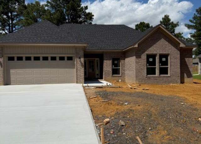 Property at 218 Heather Loop, Beebe, AR 72012, 4 beds, 2 baths
