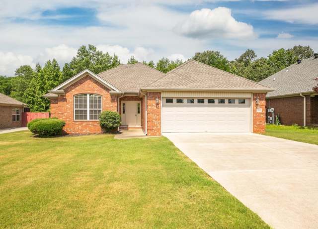 Property at 610 Dakota St, Cabot, AR 72023, 3 beds, 2 baths