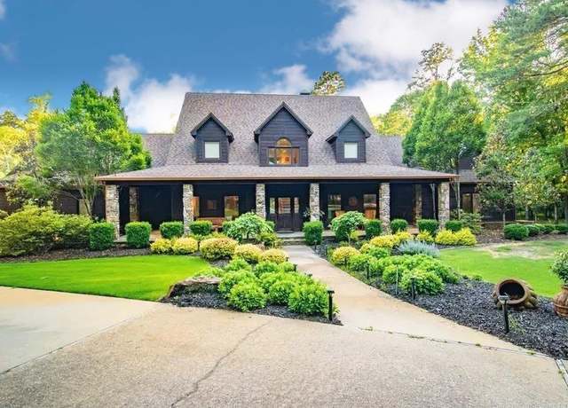 Property at 22405 Denny Rd, Little Rock, AR 72223, 4 beds, 4.5 baths