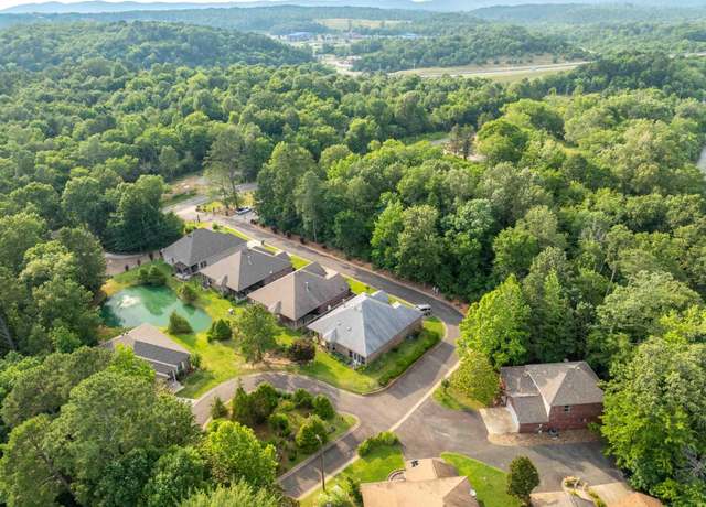 Property at 197 Catherine Heights Rd, Hot Springs, AR 71901, 3 beds, 2.5 baths