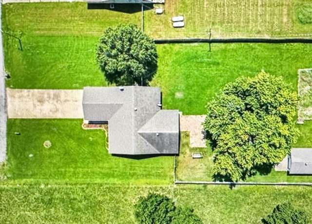 Property at 131 Cody Dr, Searcy, AR 72143, 3 beds, 2 baths