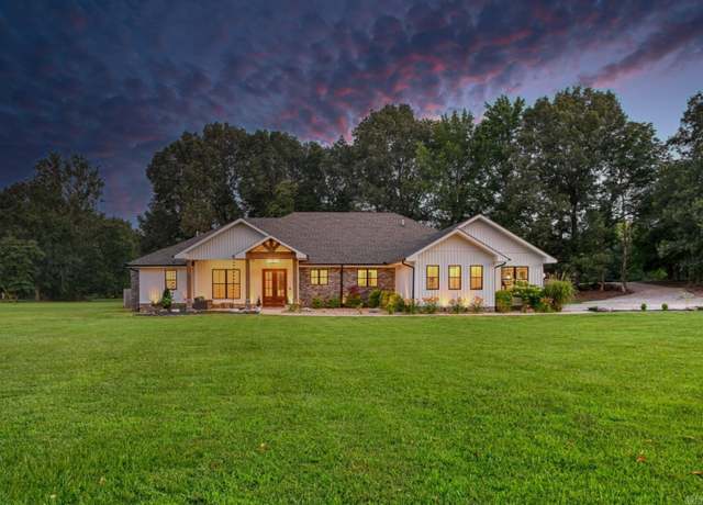 Property at 1949 County Road 761, Brookland, AR 72417, 4 beds, 3.5 baths