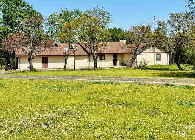 Property at 126 Dallas Ln, Mena, AR 71953, 3 beds, 2 baths