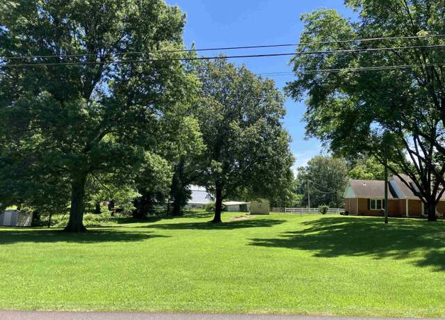 Property at 702 S 12th Ave, Piggott, AR 72454