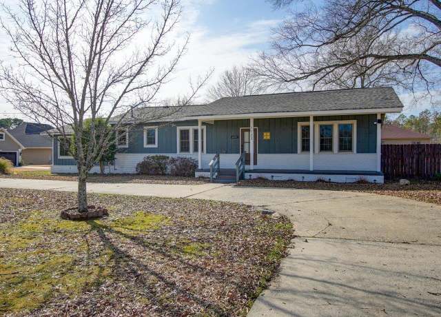 Property at 1123 Burchwood Bay Rd, Hot Springs, AR 71913, 3 beds, 2 baths