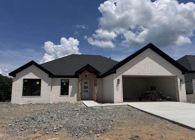 Property at 105 Dylan, Benton, AR 72015, 4 beds, 2 baths