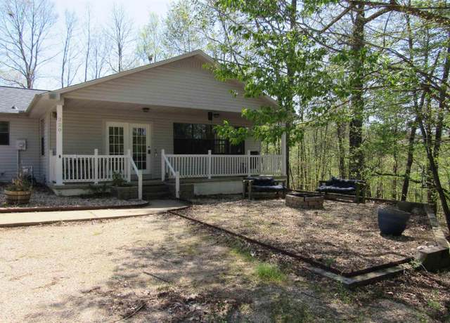 Property at 220 Chadwood St, AR 71901, 3 beds, 2 baths