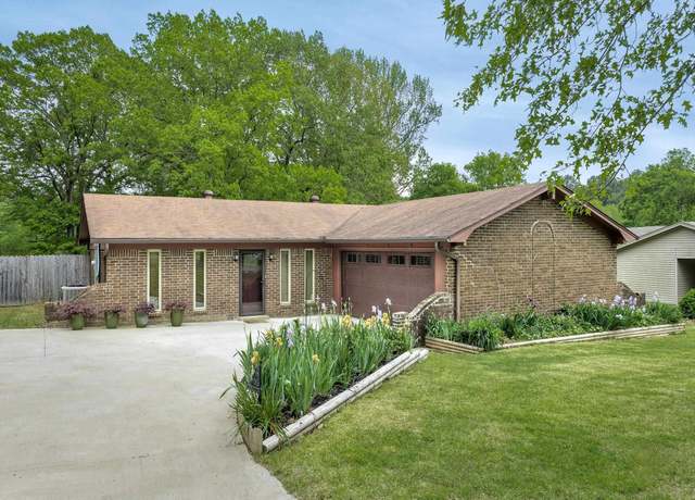 Property at 5909 Mandan Rd, Little Rock, AR 72210, 3 beds, 2 baths