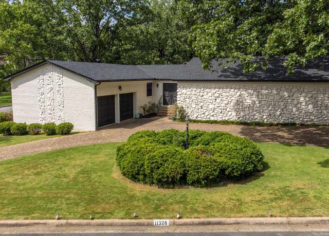 Property at 11328 Gila Valley Dr, Little Rock, AR 72212, 3 beds, 2 baths