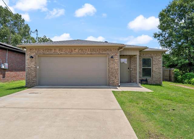Property at 9 Simon Ln, Conway, AR 72032, 3 beds, 2 baths