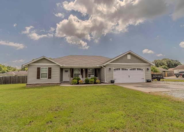 Property at 114 Misty Marie, Paragould, AR 72450, 3 beds, 2 baths