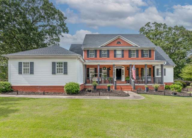 Property at 124 Edgewood Dr, Cabot, AR 72023, 4 beds, 2.5 baths
