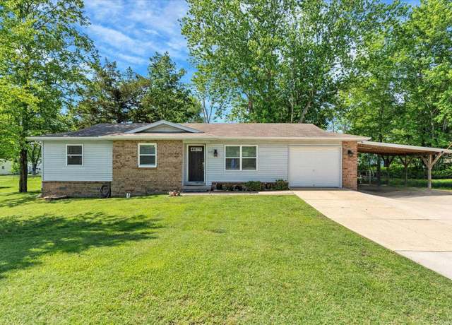 Property at 513 Nevada Ave, Mountain Home, AR 72653, 3 beds, 2 baths