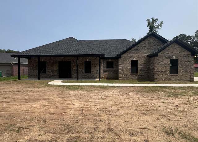 Property at 4113 Mayberry St, Pine Bluff, AR 71603, 3 beds, 2 baths