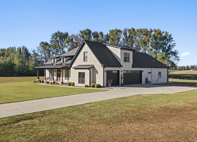 Property at 42 Patriot Dr, Austin, AR 72007, 4 beds, 2.5 baths