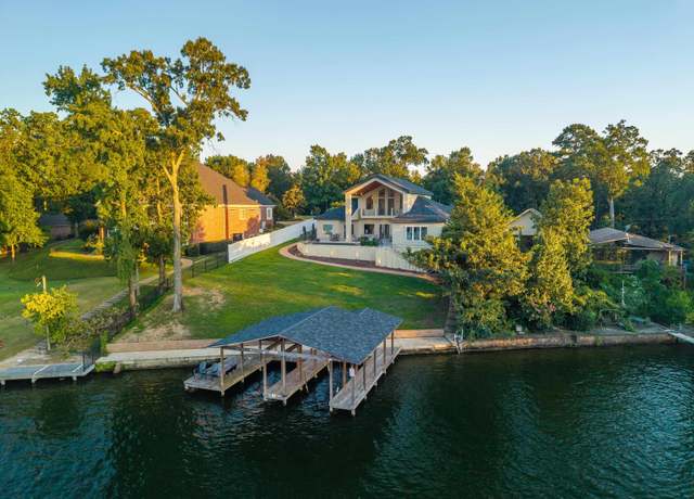Property at 219 Sparling Rd, Hot Springs, AR 71913, 4 beds, 5 baths