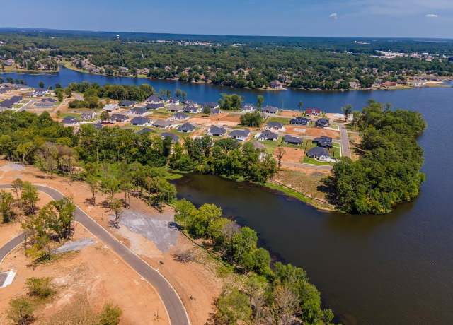 Property at 6119 Majestic Waters Dr, Benton, AR 72019