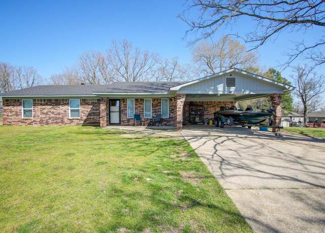 Property at 111 Westgate, Hot Springs, AR 71913, 3 beds, 2 baths