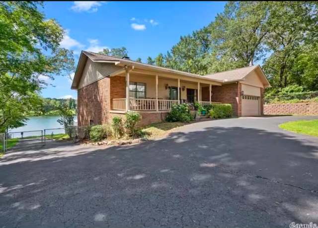 Property at 204 Paradise Pt, Hot Springs, AR 71913, 7 beds, 3 baths