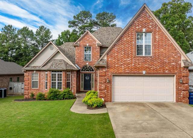Property at 121 Lily Dr, Maumelle, AR 72113, 4 beds, 3.5 baths