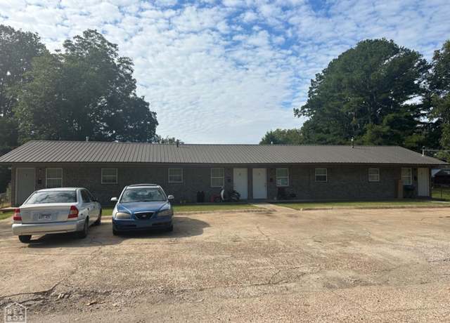 Property at 3705 Griffin, Jonesboro, AR 72401, 8 beds