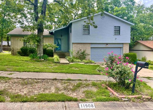 Property at 11908 St Charles Blvd, Little Rock, AR 72211, 3 beds, 2.5 baths
