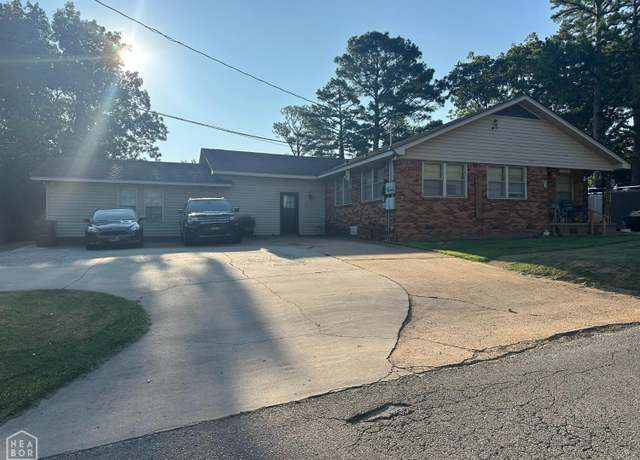 Property at 1004-4433 Tony Dr, Jonesboro, AR 72401, 5 beds