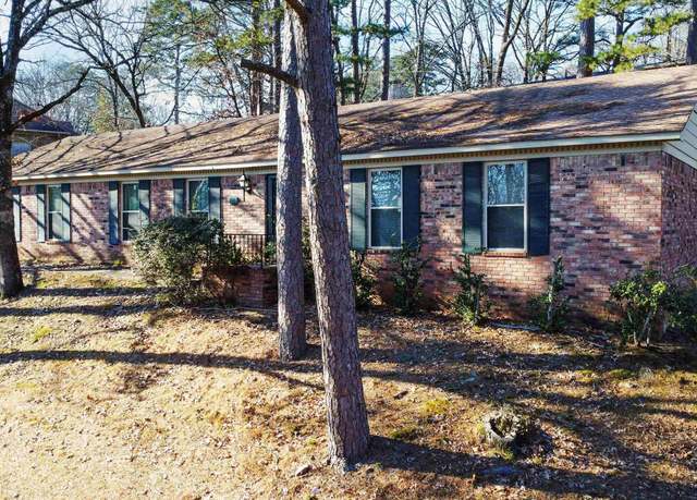 Property at 36 Flintwood Dr, Little Rock, AR 72205, 3 beds, 2 baths
