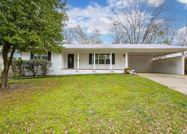 Property at 805 Ouachita Pl, Little Rock, AR 72205, 4 beds, 2 baths