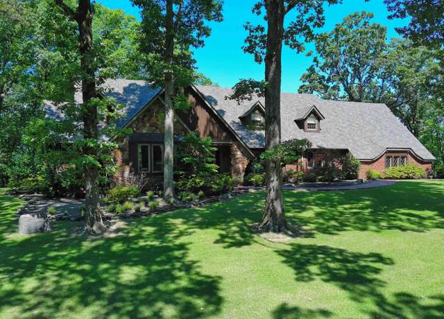 Property at 1003 Oakwood Dr, Wynne, AR 72396, 4 beds, 4 baths