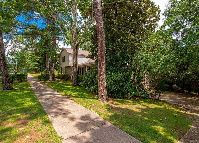 Property at 3324 N Hills Blvd, North Little Rock, AR 72116, 4 beds, 3.5 baths