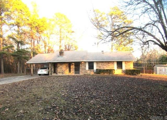 Property at 3103 Scenic Dr, Pine Bluff, AR 71603, 3 beds, 1 bath