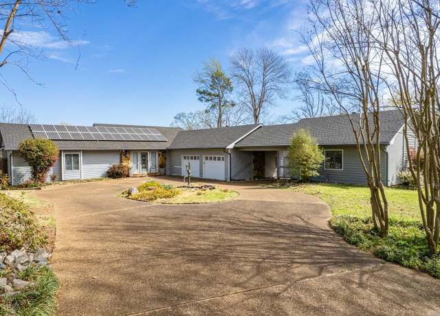 Property at 139 Sammie Cv, Hot Springs, AR 71913, 4 beds, 4.5 baths