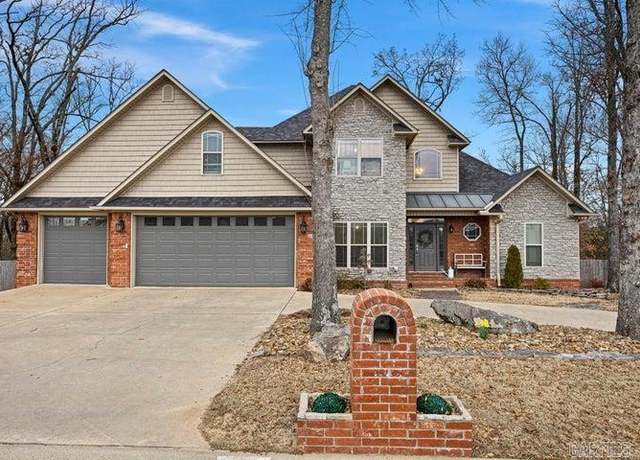 Property at 110 Country View Ct, Morrilton, AR 72110, 4 beds, 2.5 baths