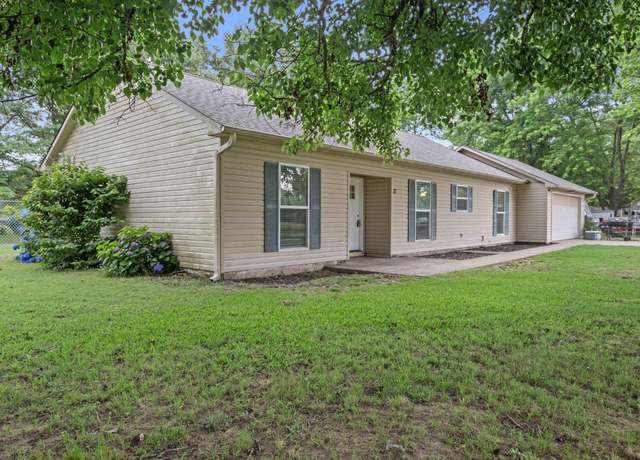 Property at 31 D Plummer Rd, Lonoke, AR 72023, 3 beds, 2 baths