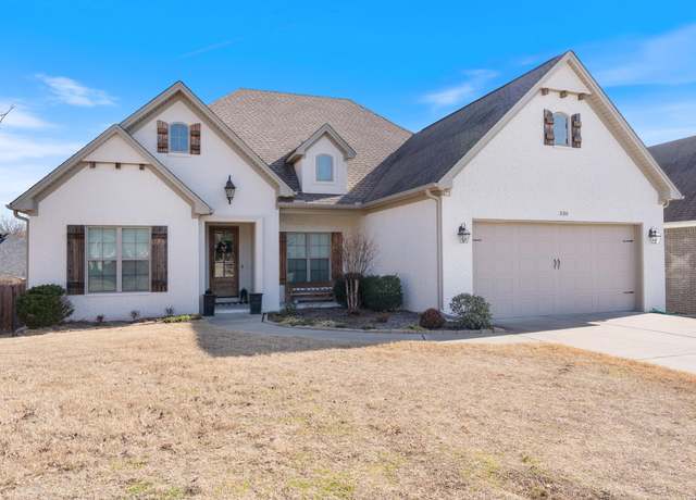 Property at 330 Chalice Dr, Conway, AR 72034, 3 beds, 2 baths