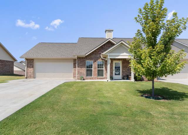 Property at 1912 Maumee Ct, Mountain Home, AR 72653, 3 beds, 2 baths