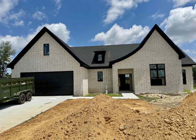 Property at 107 Barton St, Beebe, AR 72012, 4 beds, 2 baths