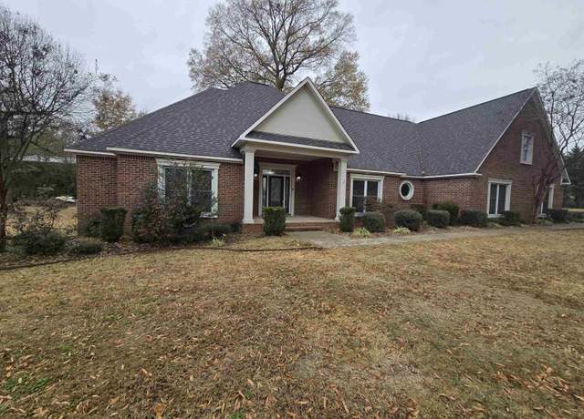 Property at 102 Kaitlyn Dr, Beebe, AR 72012, 5 beds, 3.5 baths