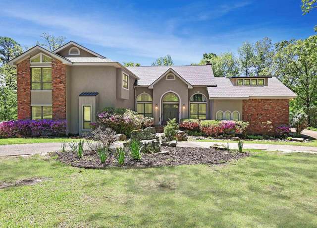 Property at 222 Whispering Hills St, Hot Springs, AR 71901, 4 beds, 3.5 baths