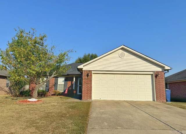 Property at 930 Brownstone Dr, Conway, AR 72034, 3 beds, 2 baths