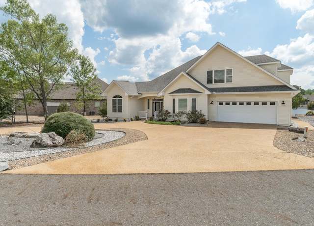 Property at 20 Linares Lane Ln, Hot Springs Village, AR 71909, 4 beds, 2.5 baths