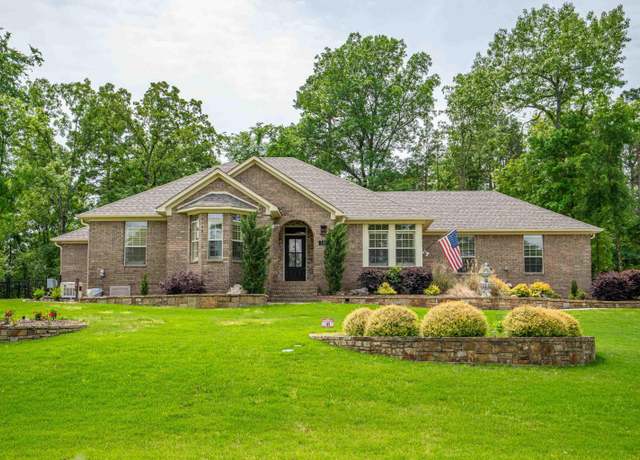 Property at 105 Osprey Dr, Hot Springs, AR 71913, 3 beds, 2 baths